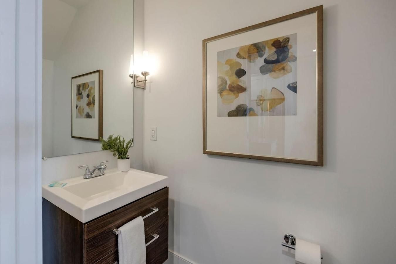 Minutes To Broadway Pet Friendly Escape Nashville