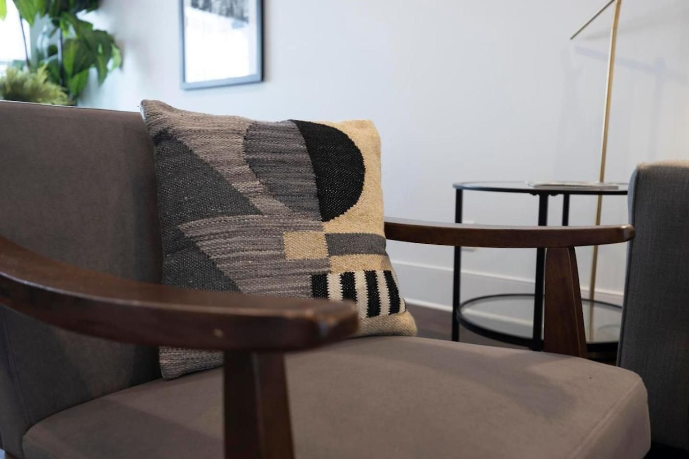 Minutes To Broadway Pet Friendly Escape Holiday home Nashville