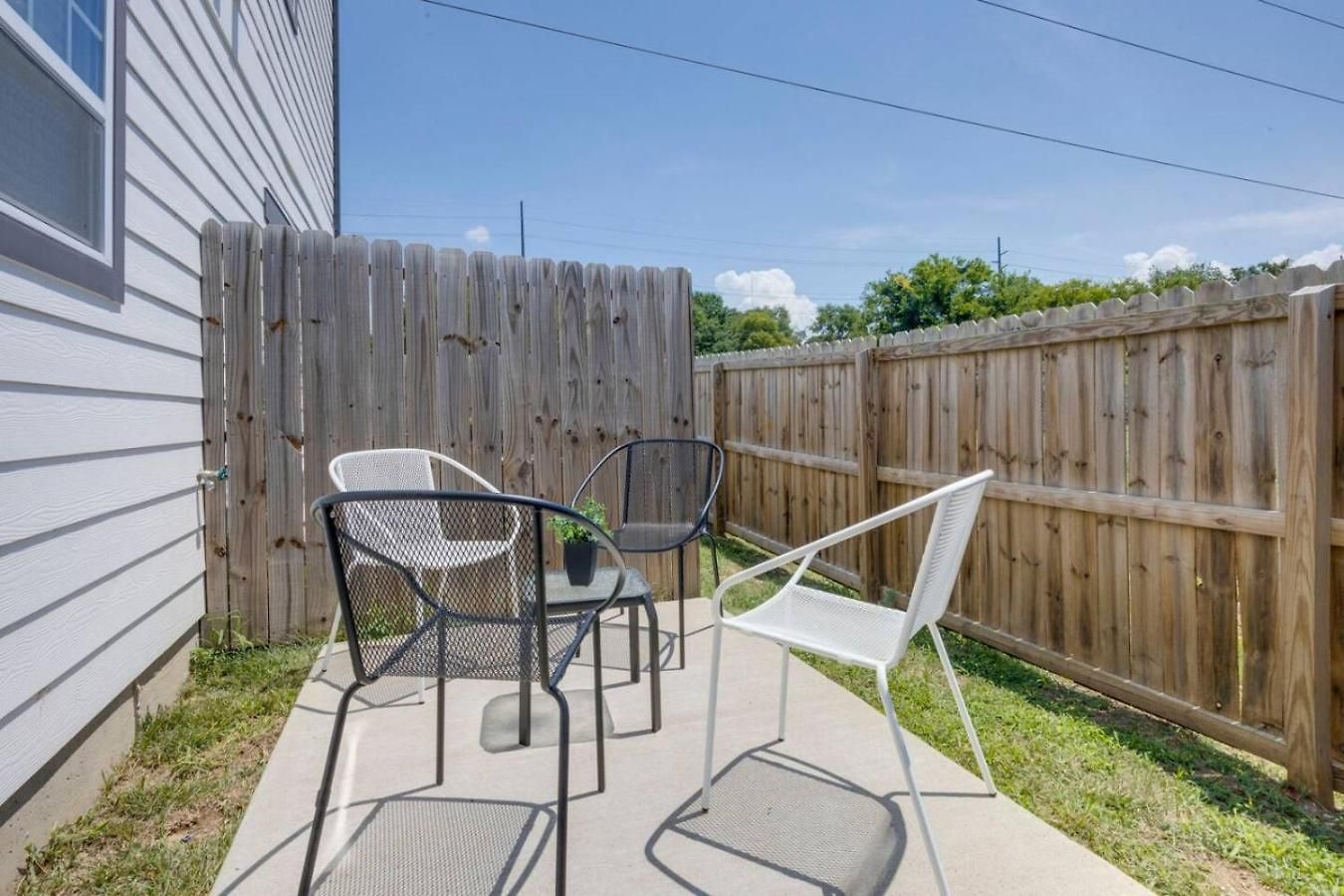 Minutes To Broadway Pet Friendly Escape * Nashville