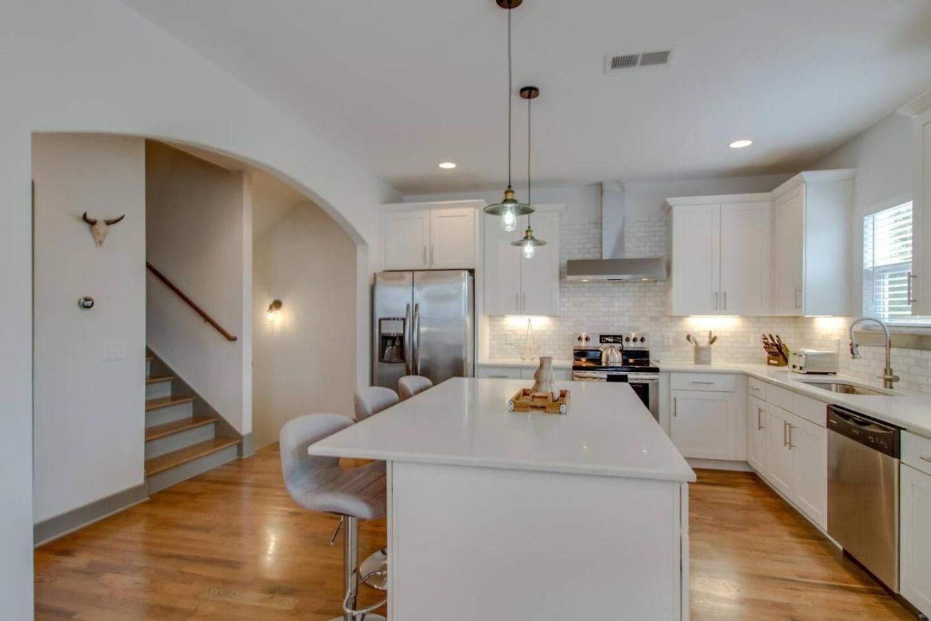 Beautiful Luxury Downtown Private Roofdeck Holiday home