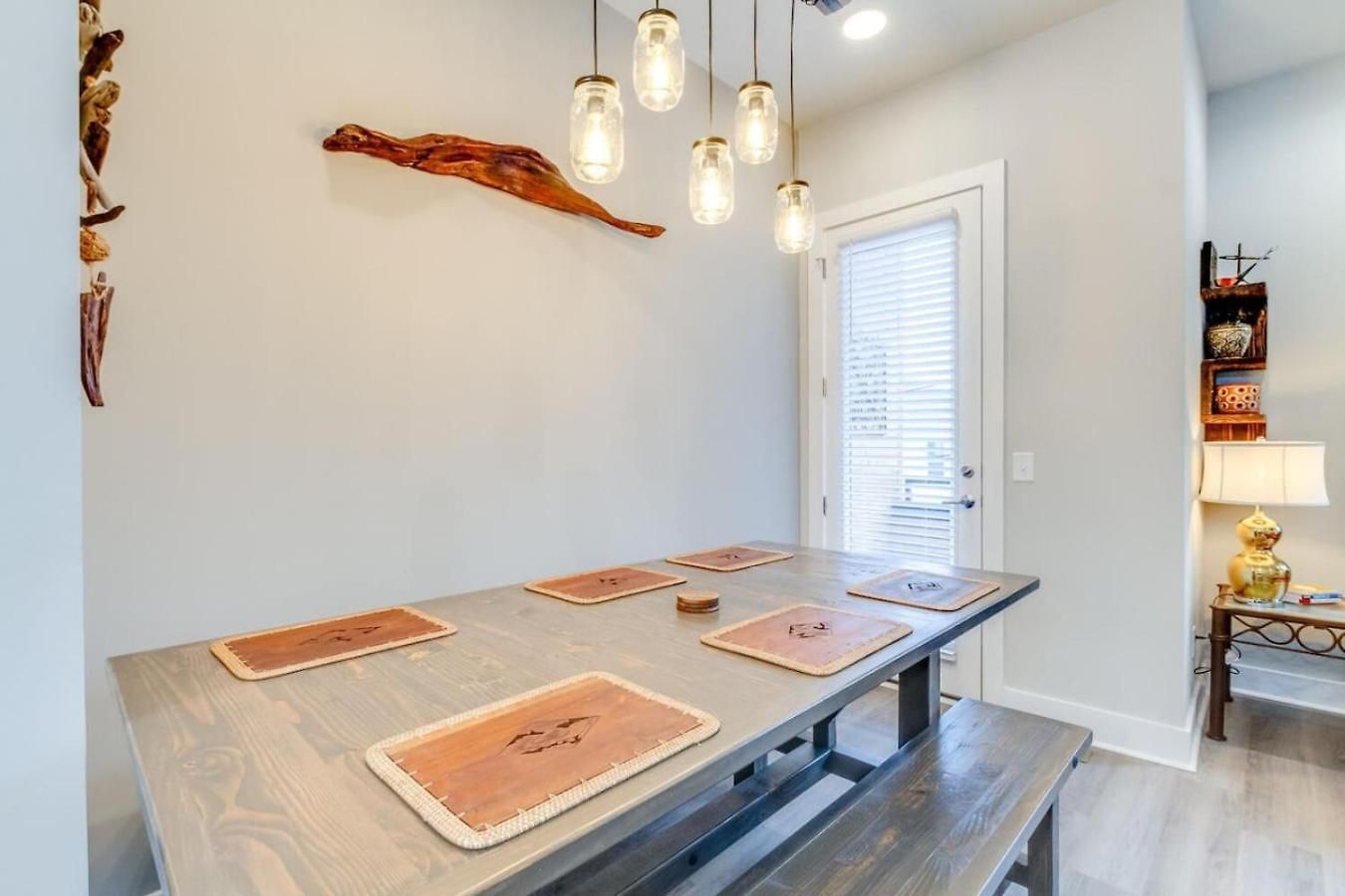 Holiday home Spacious Contemporary Townhome With Private Rooftop Nashville