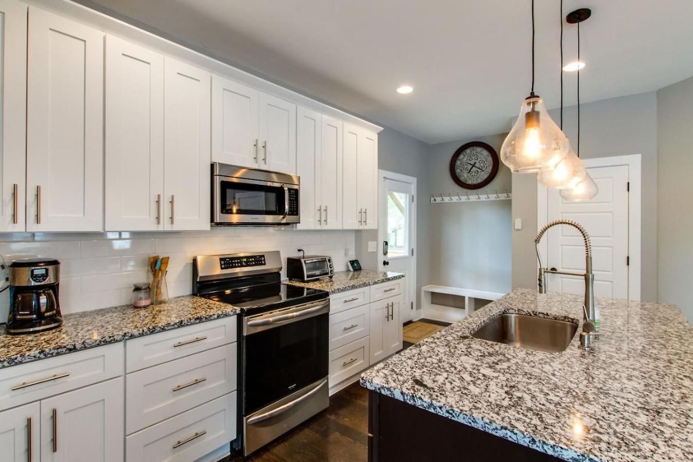 Holiday home Gorgeous Downtown Pad 3 Bedroom 2.5 Bath Large Patio Nashville