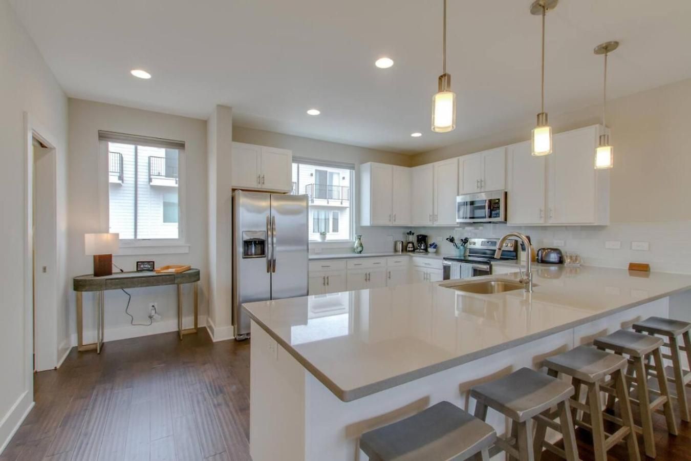 Overlook Luxury Amenities Minutes To Downtown Nashville