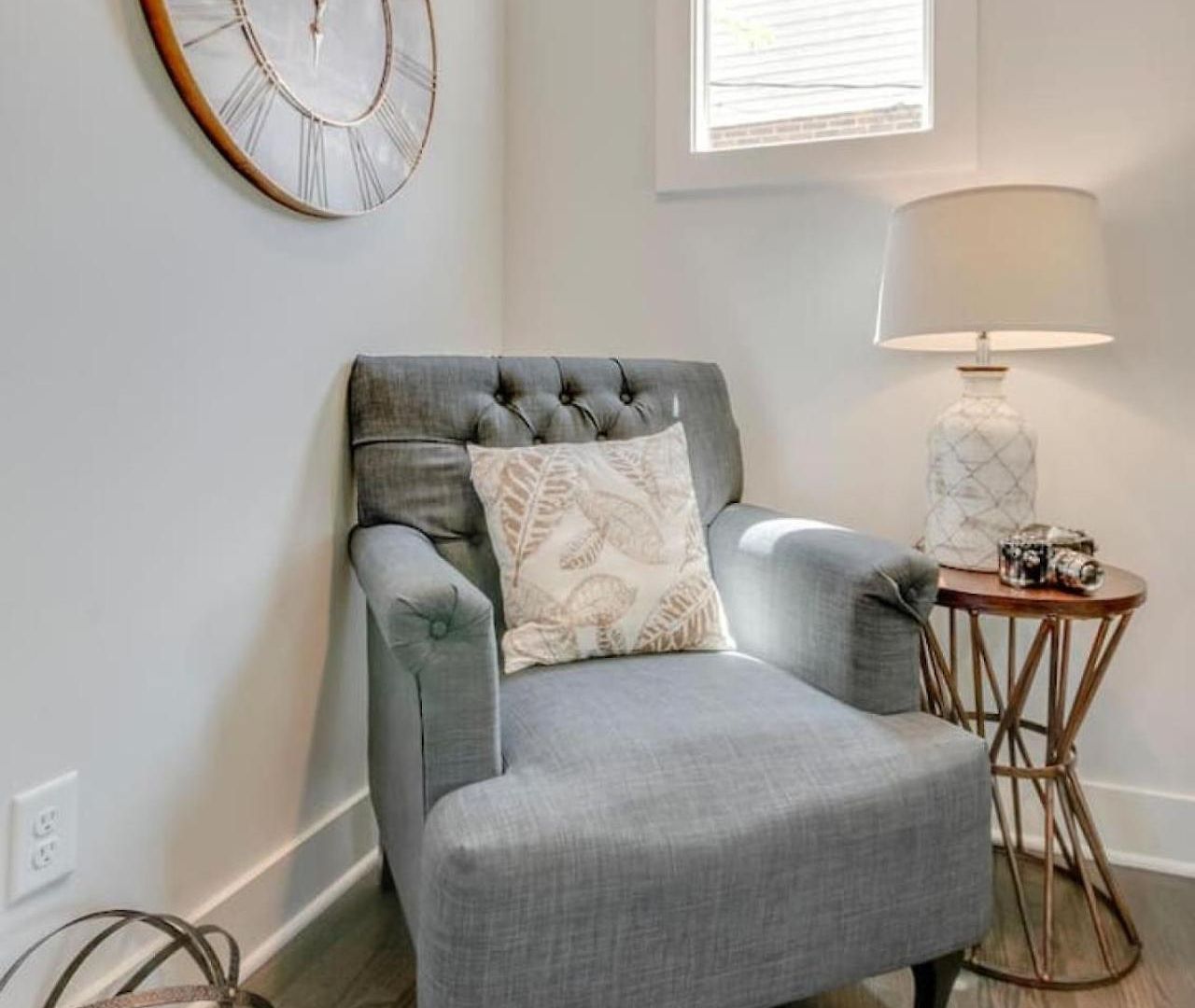 Hilltop Charmer Super Close To Downtown Three Bedroom * Nashville