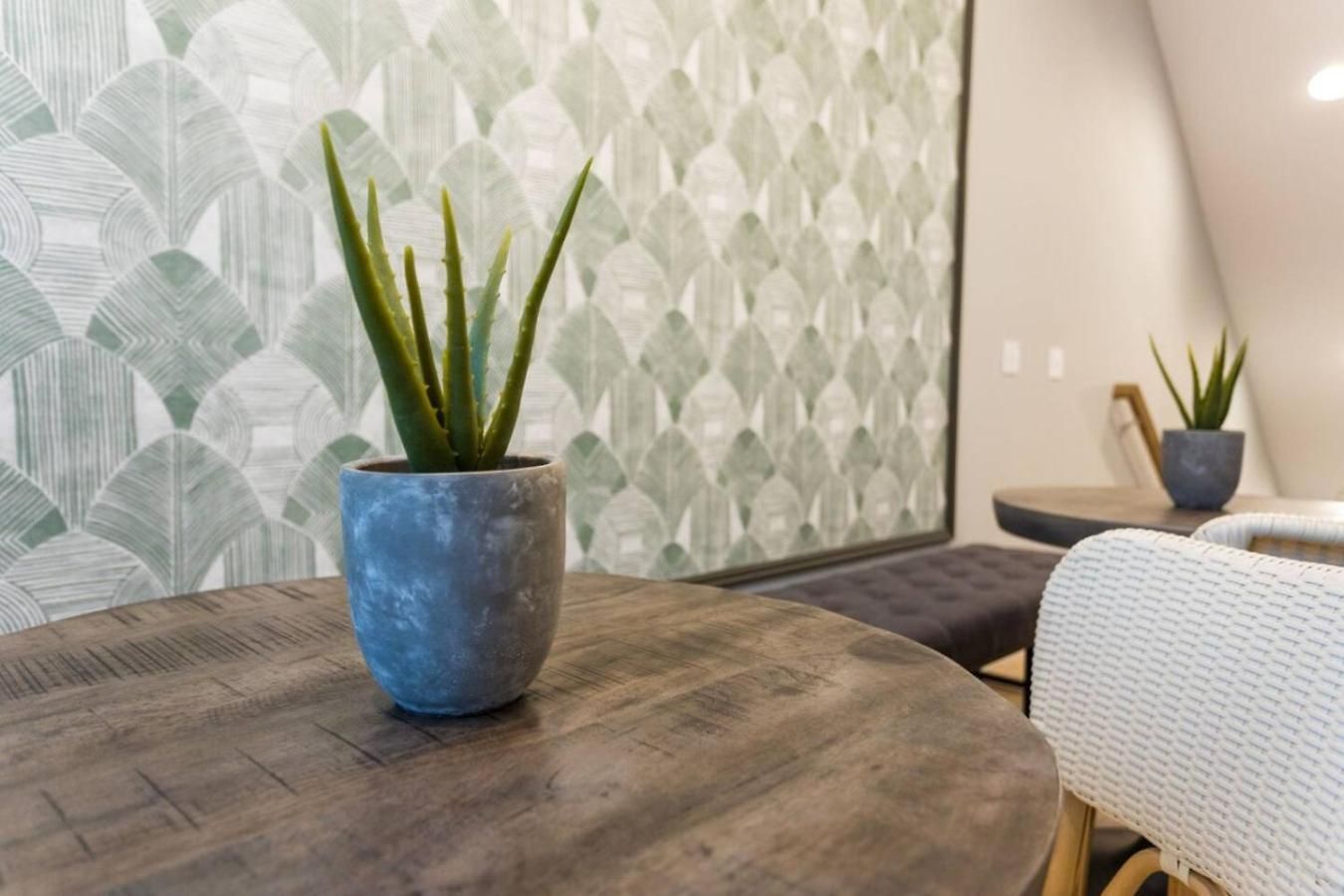 Luxury Downtown Townhome Elevated Skyline Views *