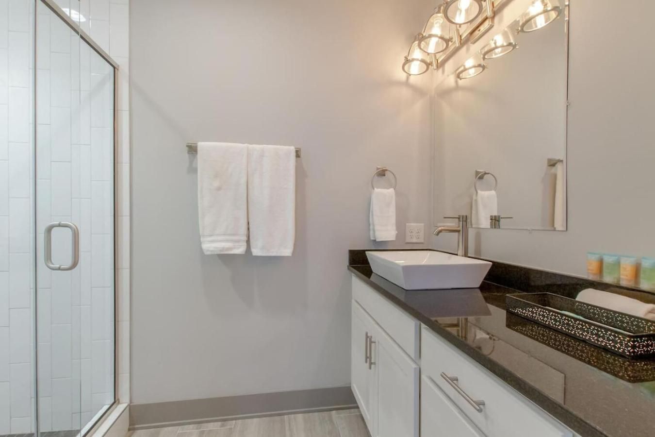 Music Finest In Edgehill 2500 Square Feet Holiday home