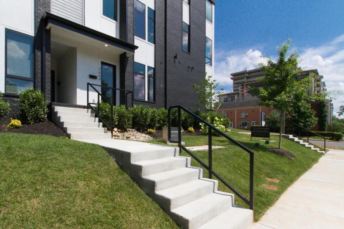 Holiday home Large Impressive Townhome Private Viewing Terrace