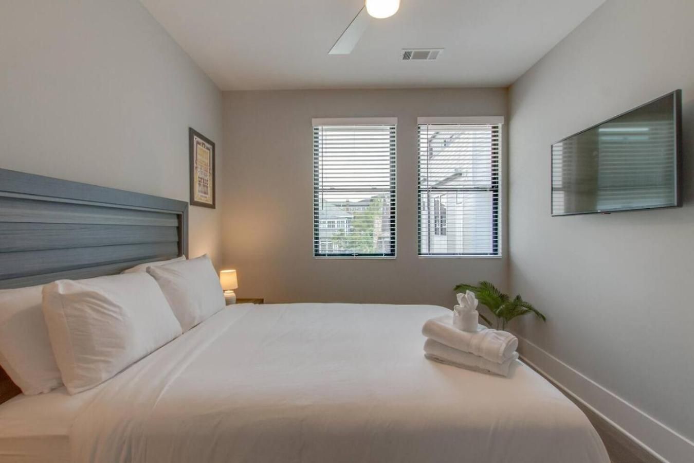 Large Impressive Townhome Private Viewing Terrace Holiday home