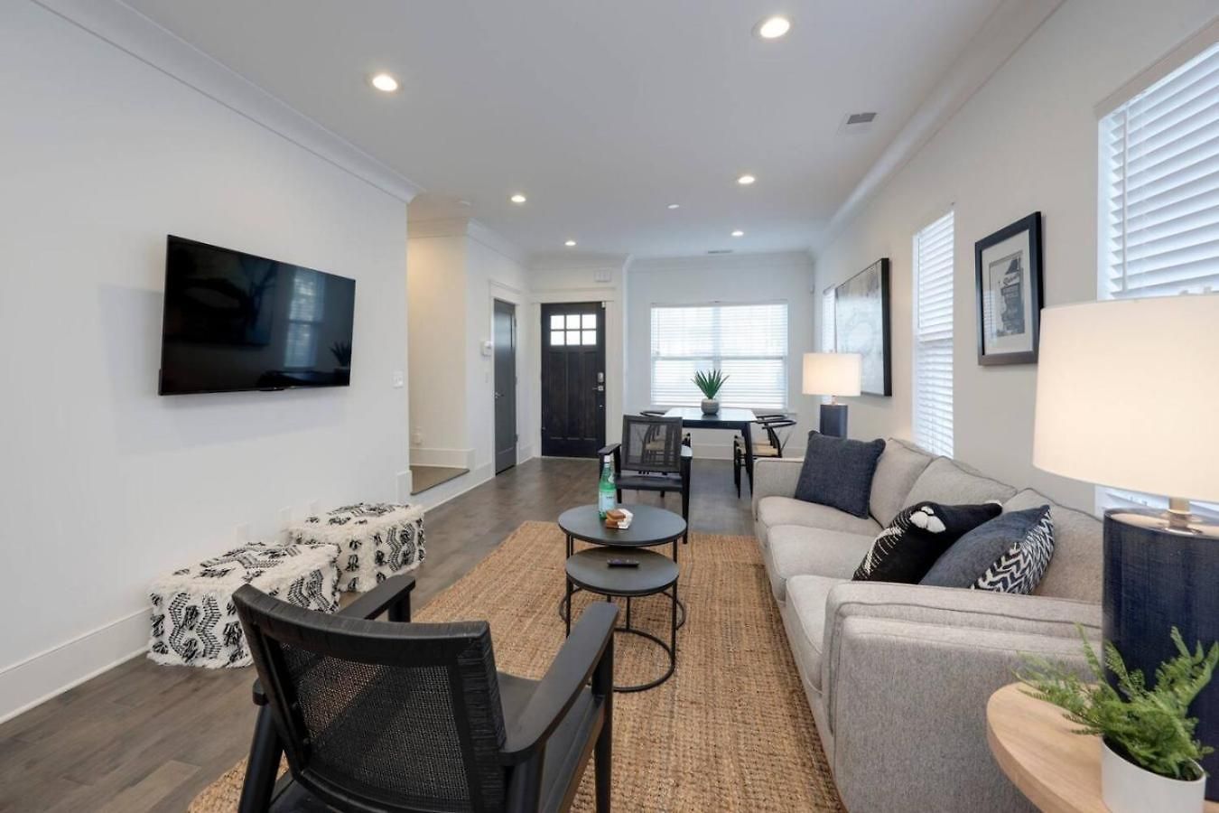 Holiday home Minutes To Broadway Music Modern Townhome