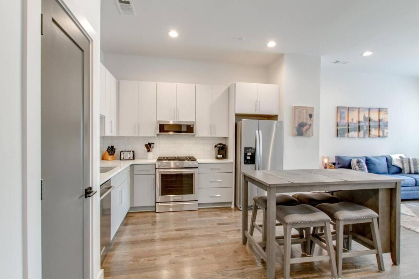 Large Impressive Townhome Private Viewing Terrace * Nashville
