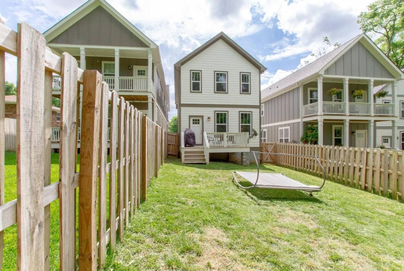 Holiday home Spacious With 7 Beds 4 Bedrooms And 2.5 Bathrooms