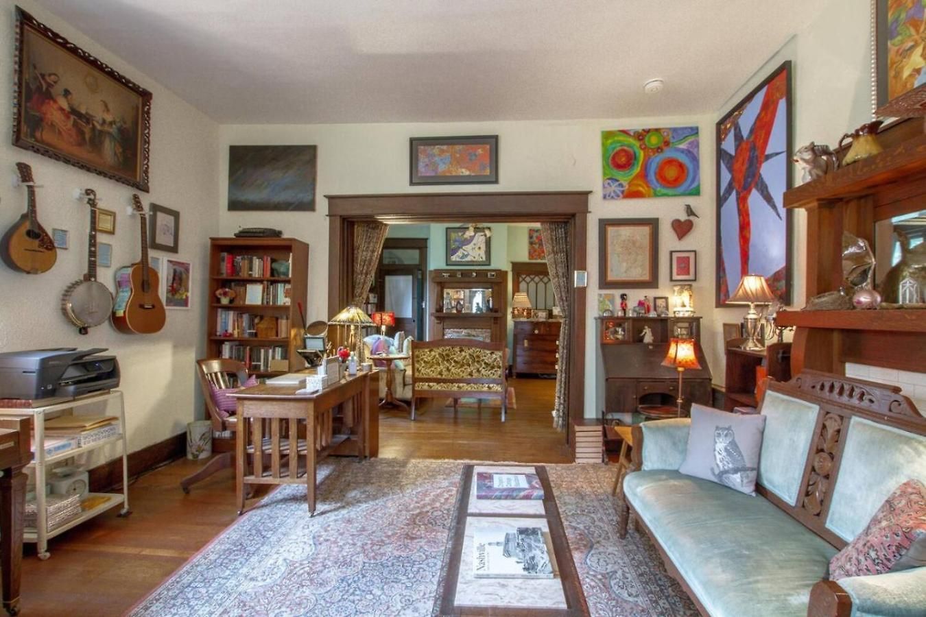 Petite Vintage Charmer Trendy East Nashville