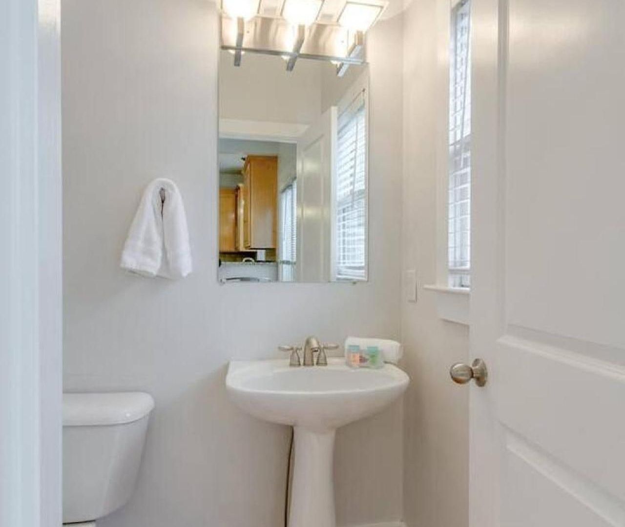 Southern Comfort Huge Private Backyard Holiday home Nashville