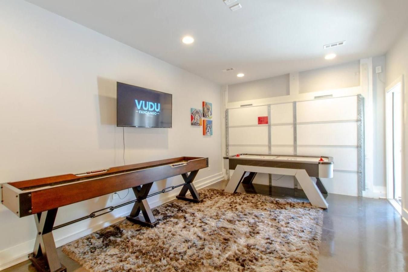 Music Hangout With Rooftop Views And Game Holiday home Nashville