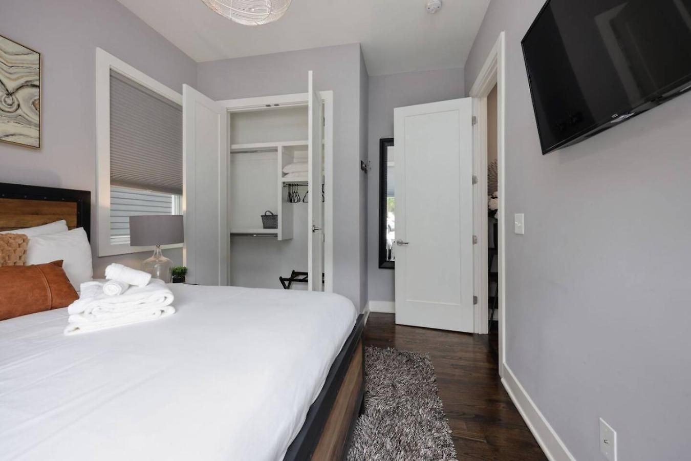 Southside Extraordinaire Walk To Gulch Lux Four Bedroom *
