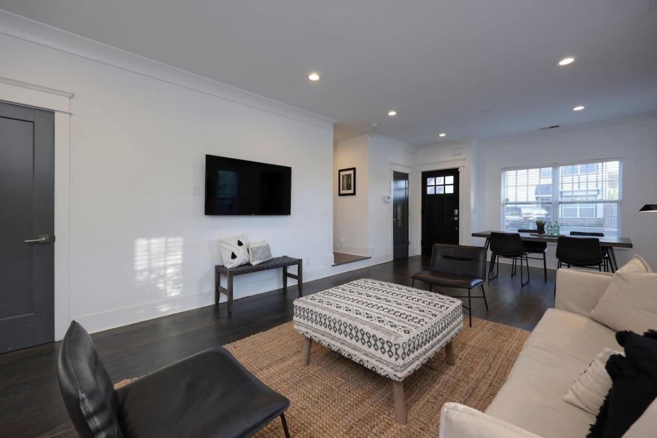 Luxurious Townhome Music Group Retreat * Nashville