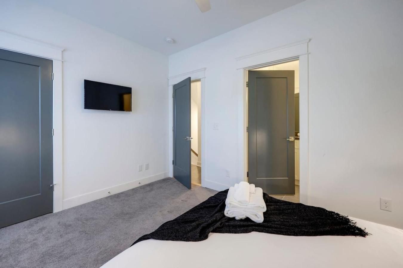 Luxurious Townhome Music Group Retreat Holiday home Nashville