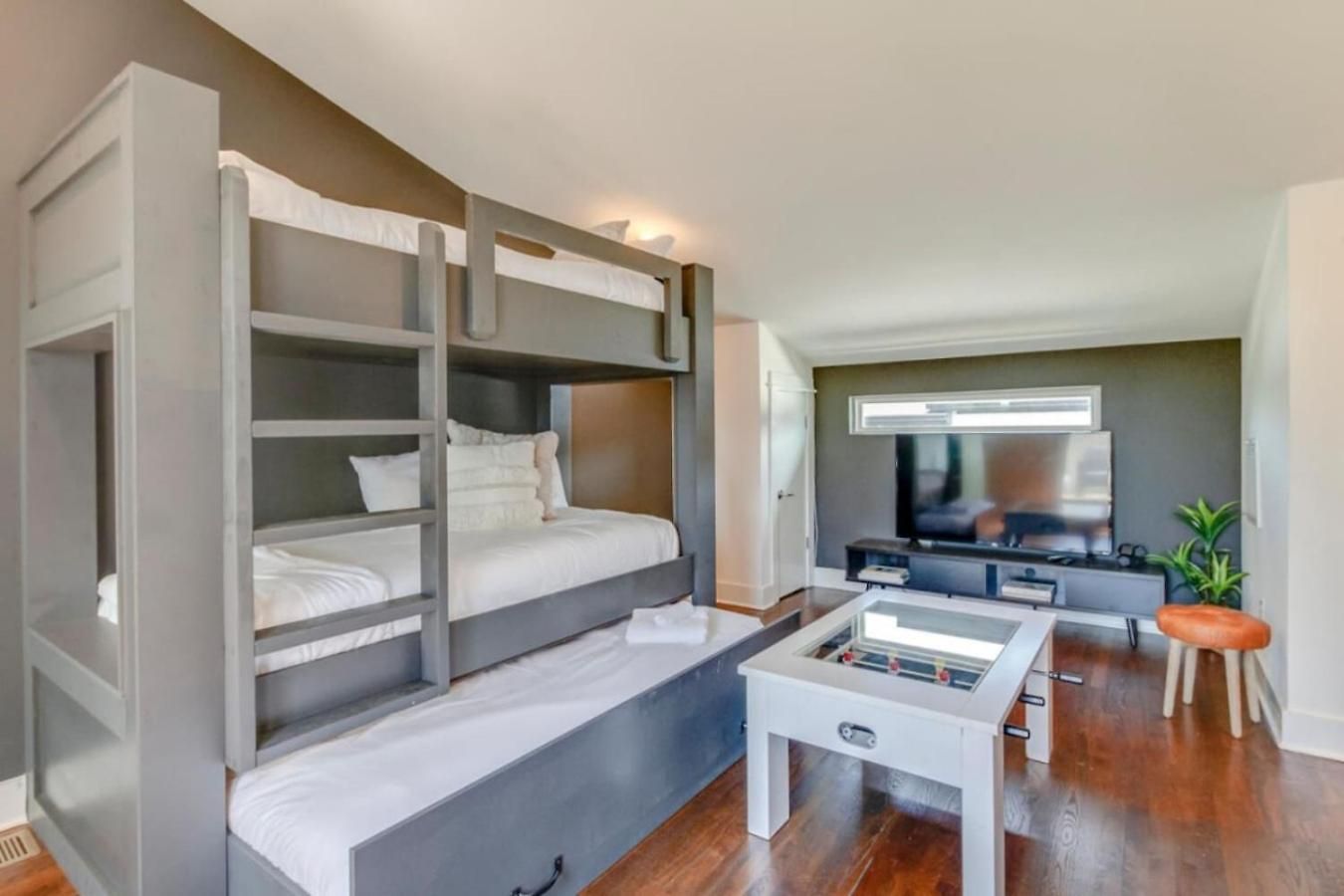 Urban Living- Rooftop Hangout- Hillsboro Village * Nashville