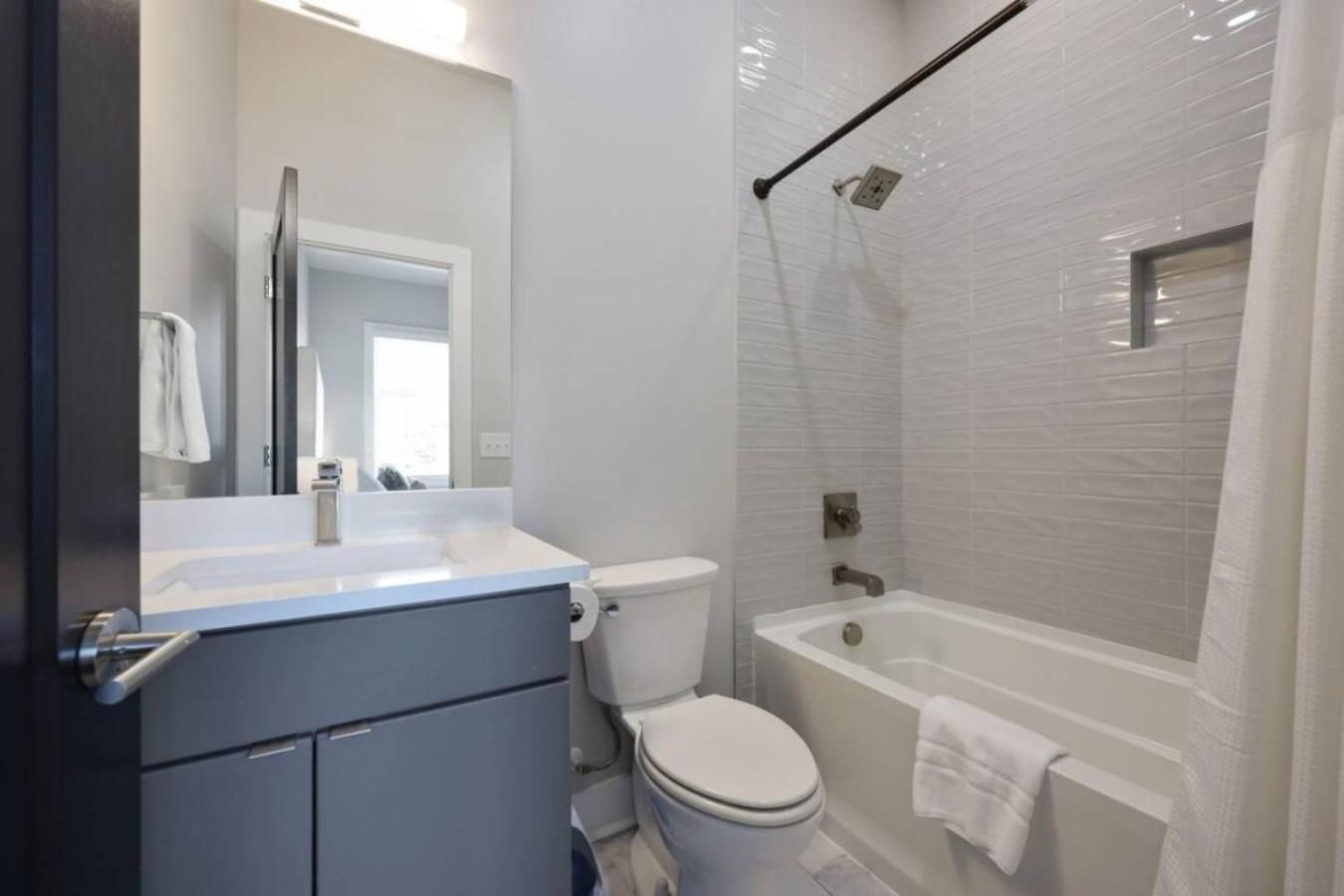 Holiday home Sapphire Loft 4 Bedroom 4.5 Bath Rooftop Patio
