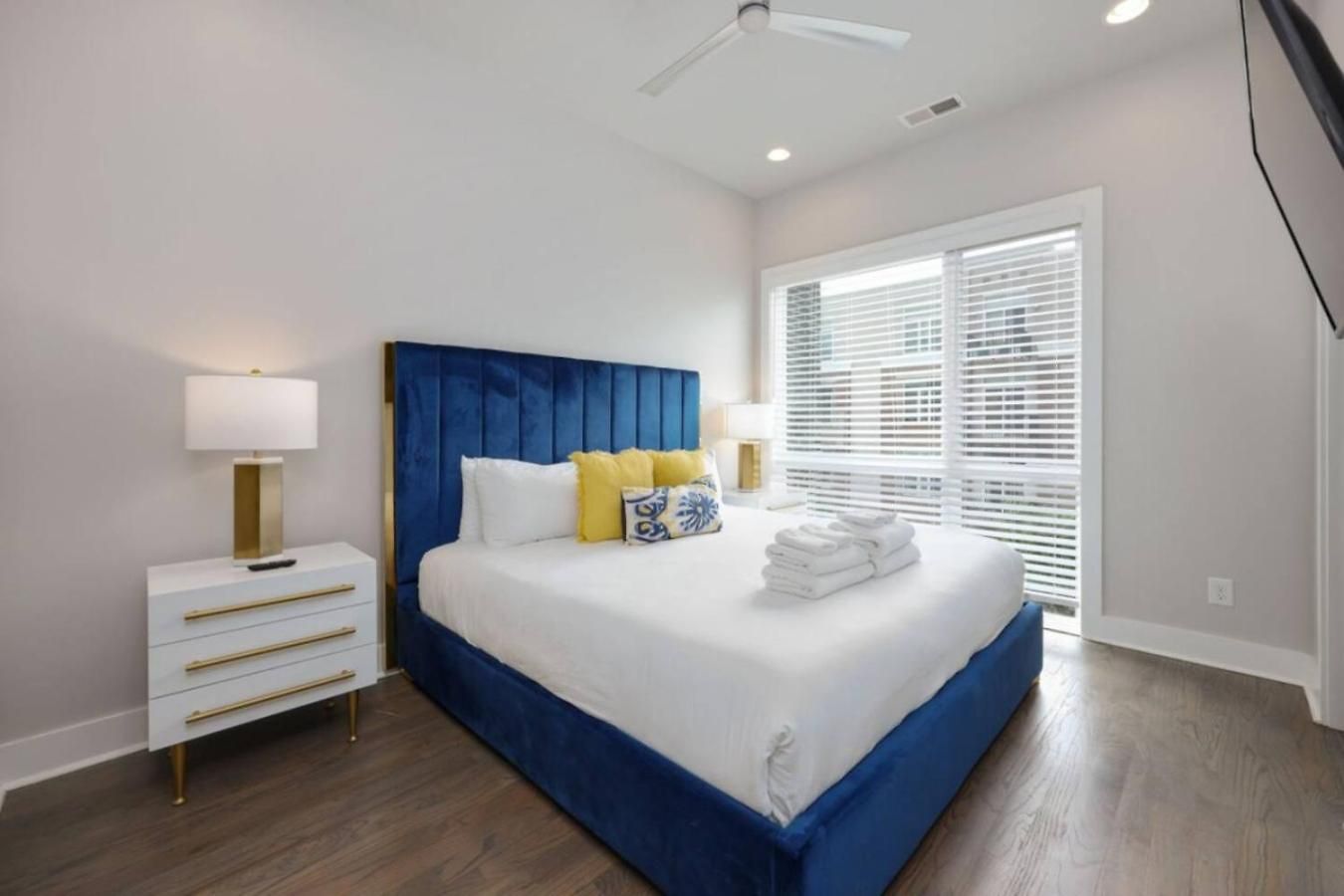 Holiday home Sapphire Loft 4 Bedroom 4.5 Bath Rooftop Patio