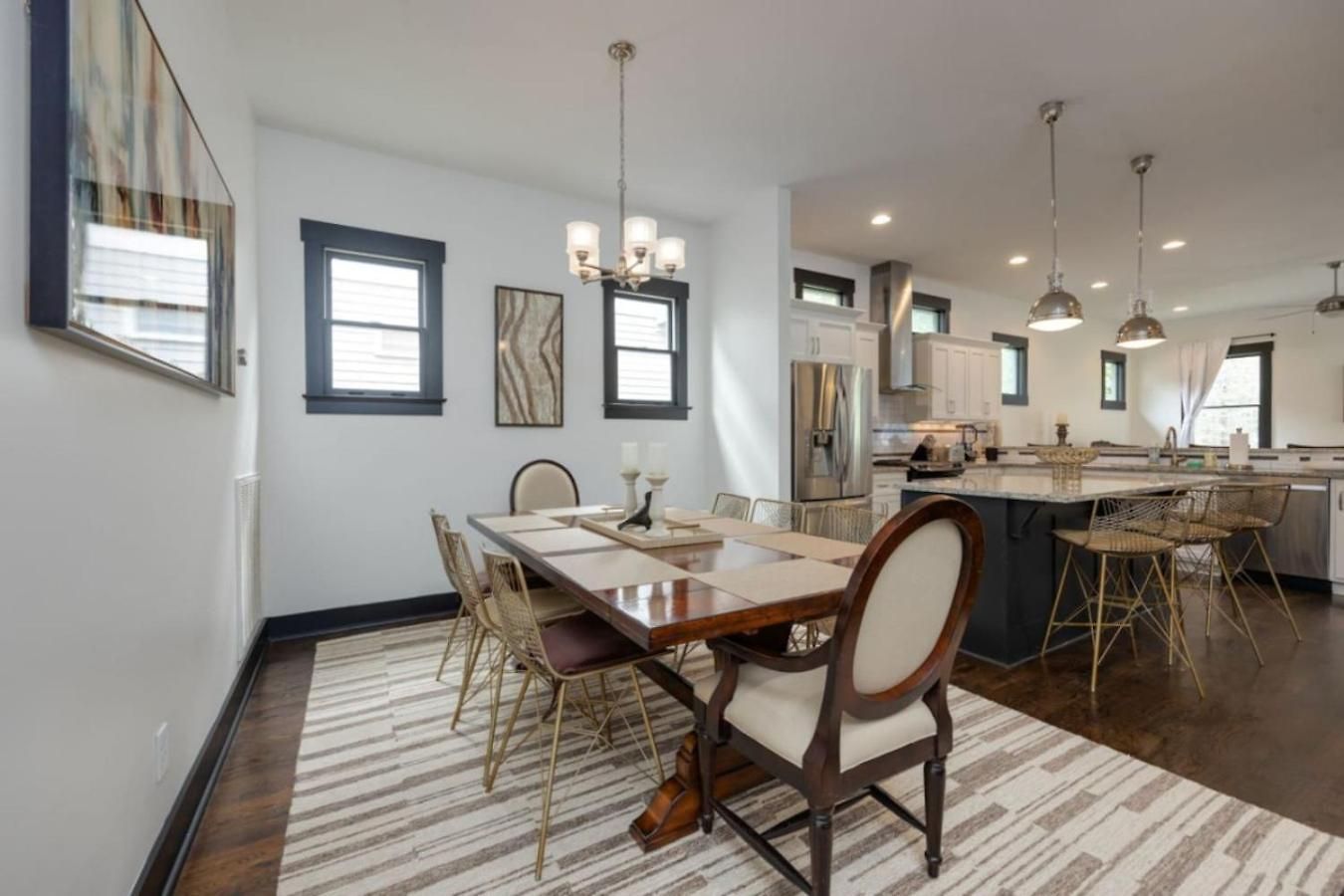 Tranquil East Nash Escape - Pool Table