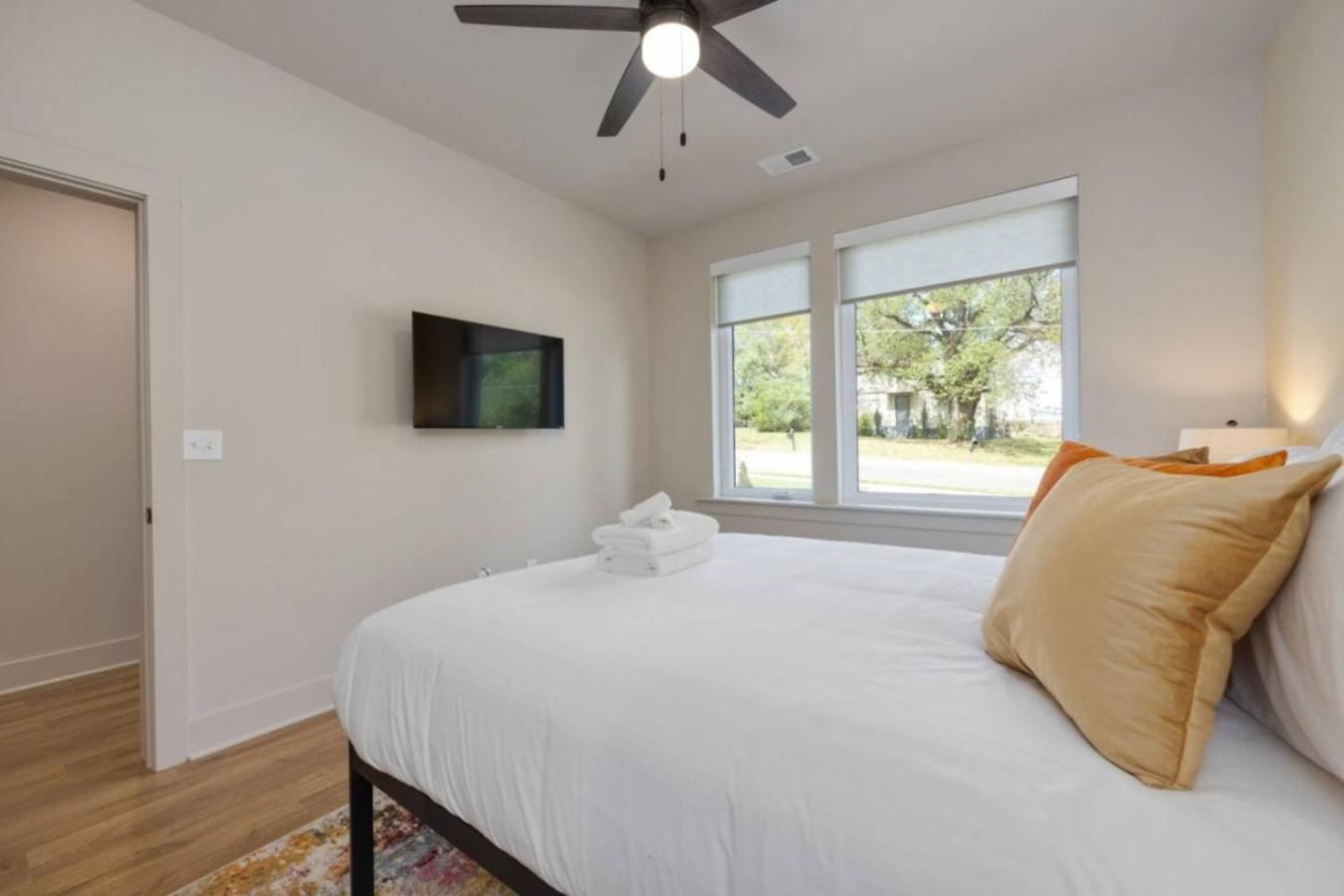 Tennessee Whiskey Townhome 4bd 4.5bth *