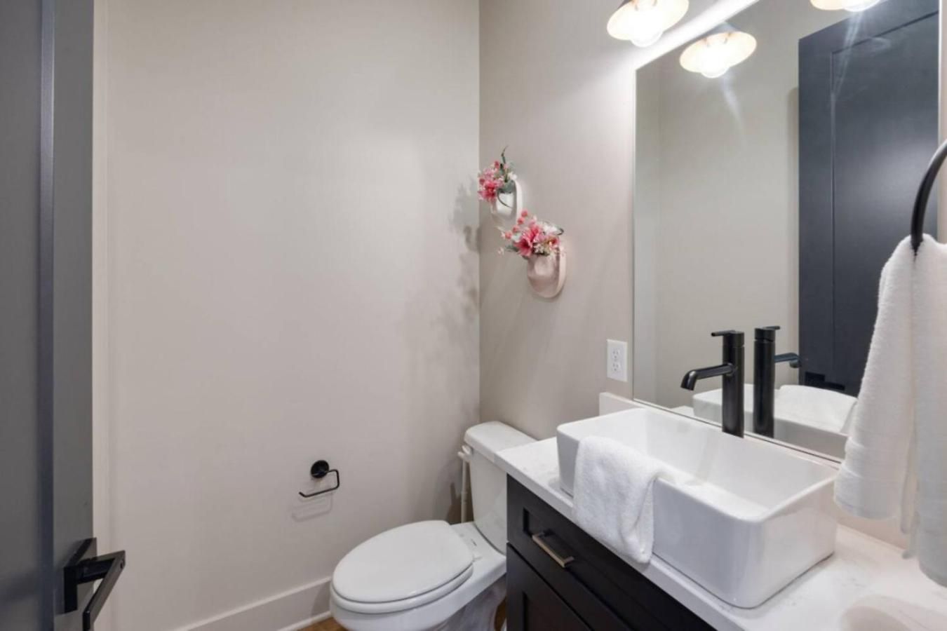 Cowgirl Up 4bd 4.5bth Rooftop Views Nashville
