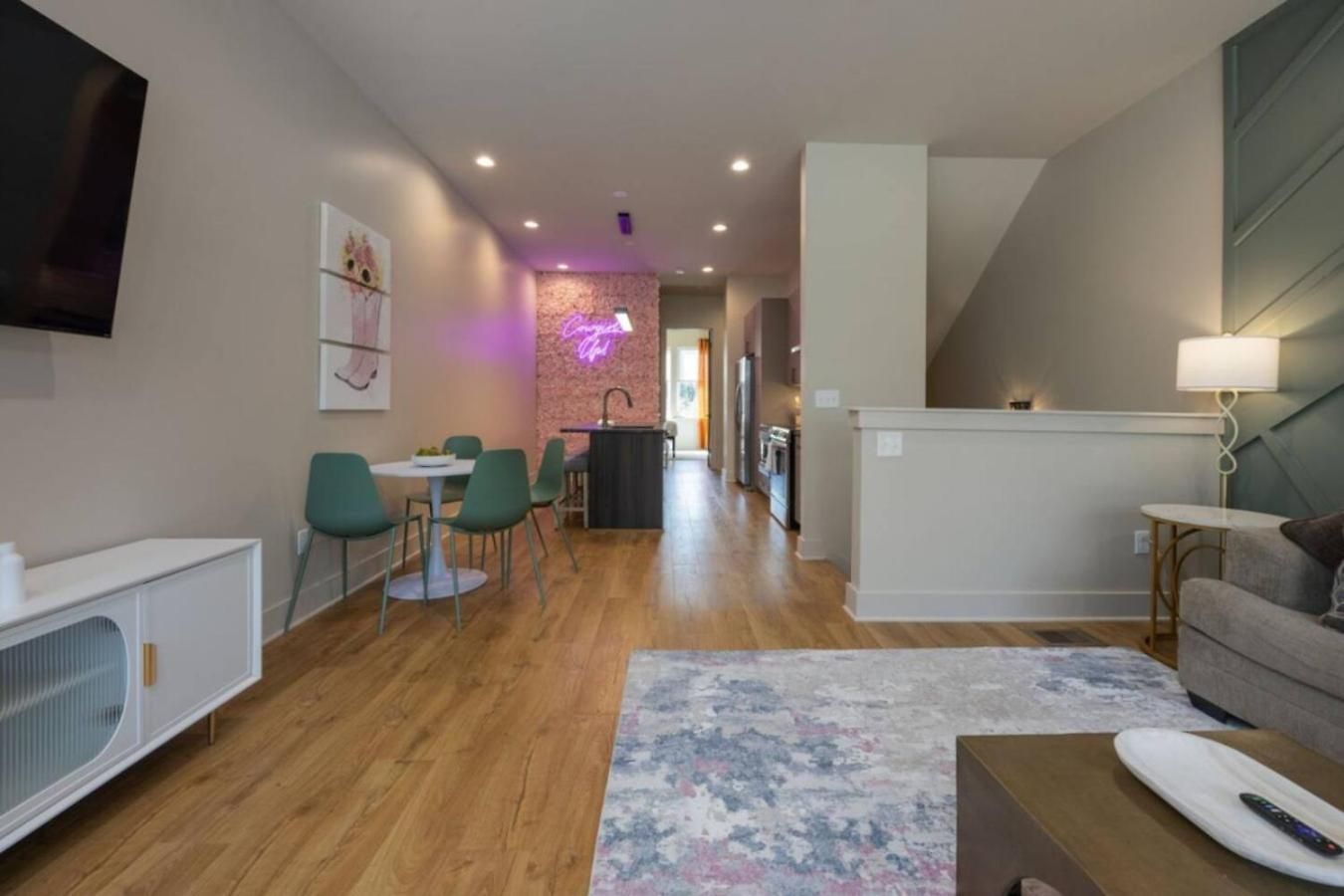 Cowgirl Up 4bd 4.5bth Rooftop Views Holiday home Nashville