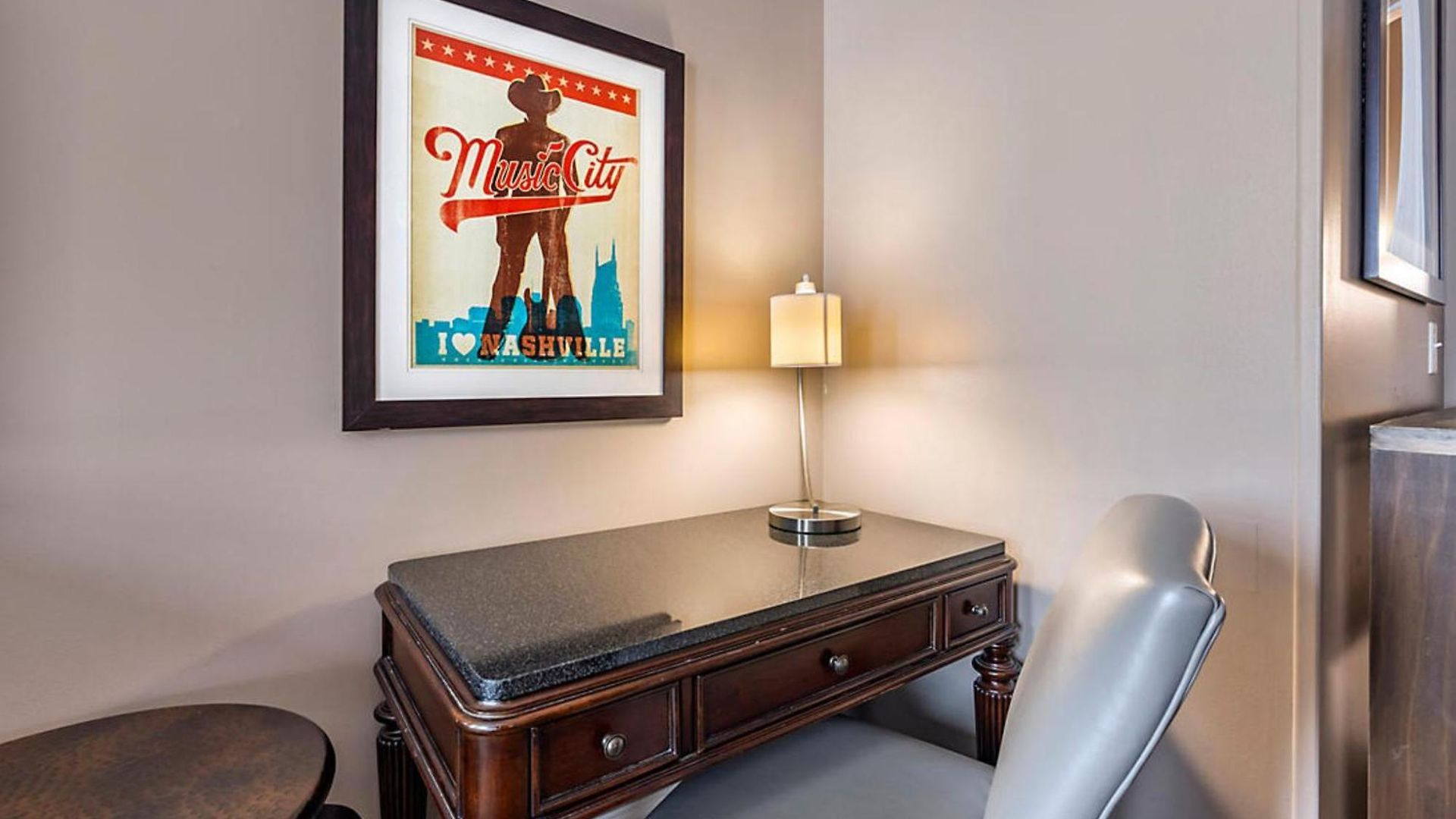 Bluegreen Downtown Hotel