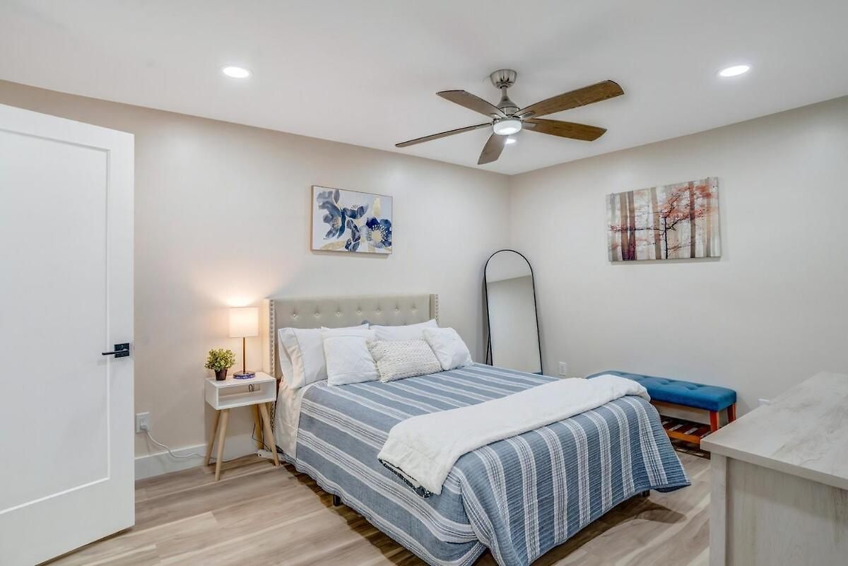 Adorable, Cozy, Private 1bed1bath, Fenced Yard, Sunroom, Deck * Nashville