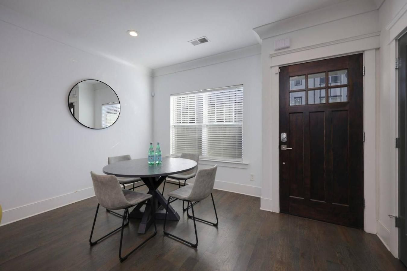 Double Townhomes Elegant Design Big Groups Holiday home Nashville