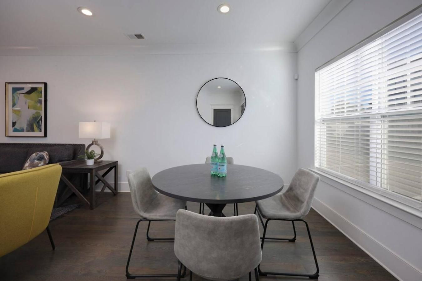 Double Townhomes Elegant Design Big Groups Holiday home *