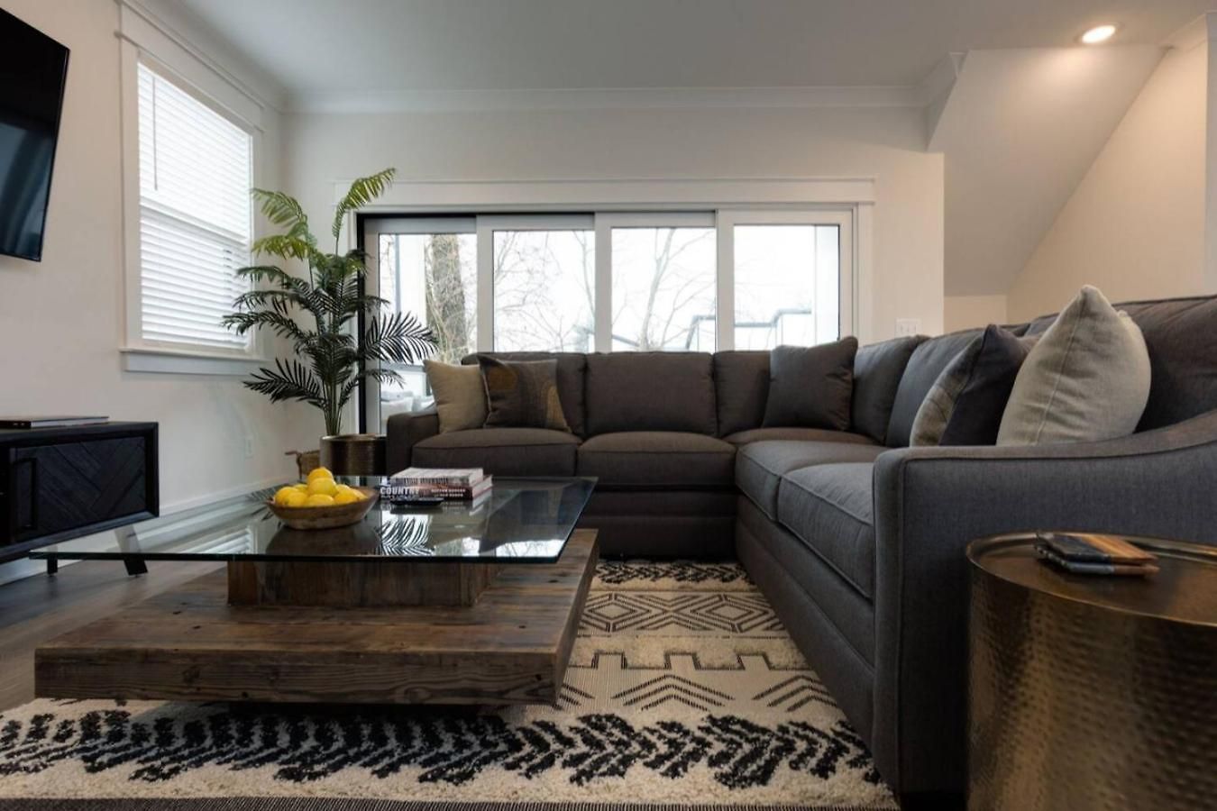 Premier Townhome East Minutes Downtown Holiday home Nashville