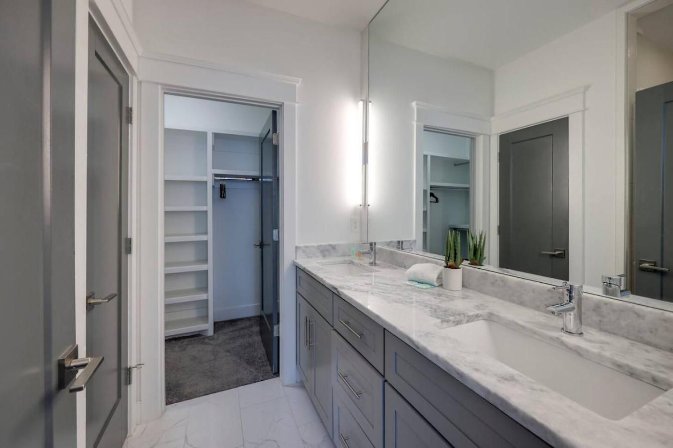 Two Side By Side Townhomes West Luxury Holiday home Nashville
