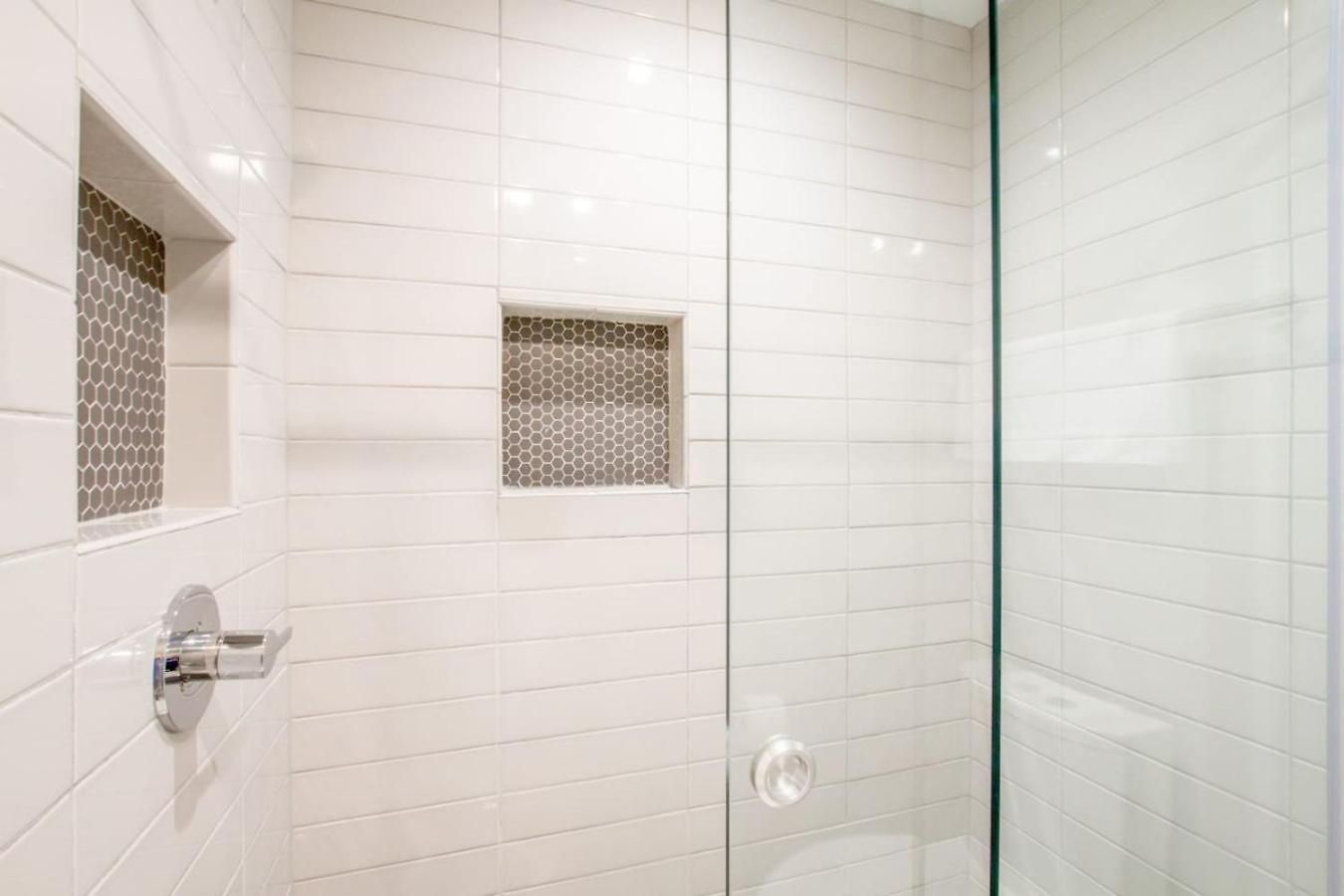 Holiday home Ultra Luxury Minutes To Broadway Comfy Beds *