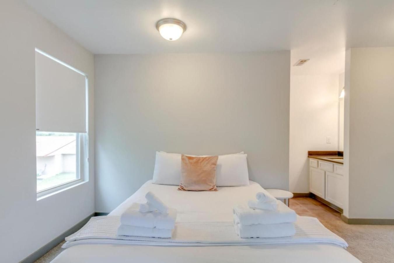 Dreamer - Mins To Downtown - 3br 2.5bath * Nashville
