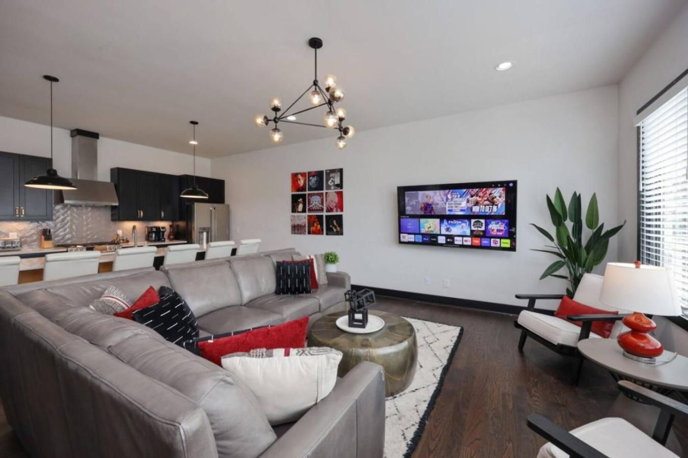 Holiday home Urban Elegance Rooftop Lounge With Hot Tub