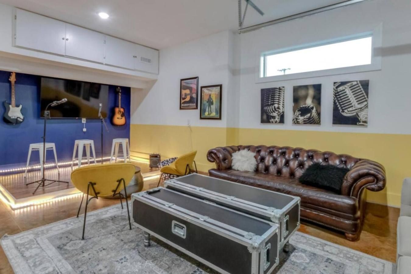 Spacious And Modern 2 Rooftops Stage Games And Holiday home