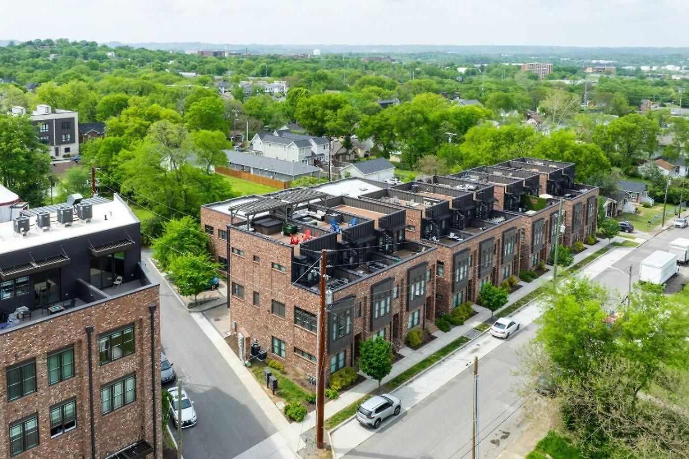 Holiday home Two Townhomes - Hot Tubs And Rooftop Balconies *