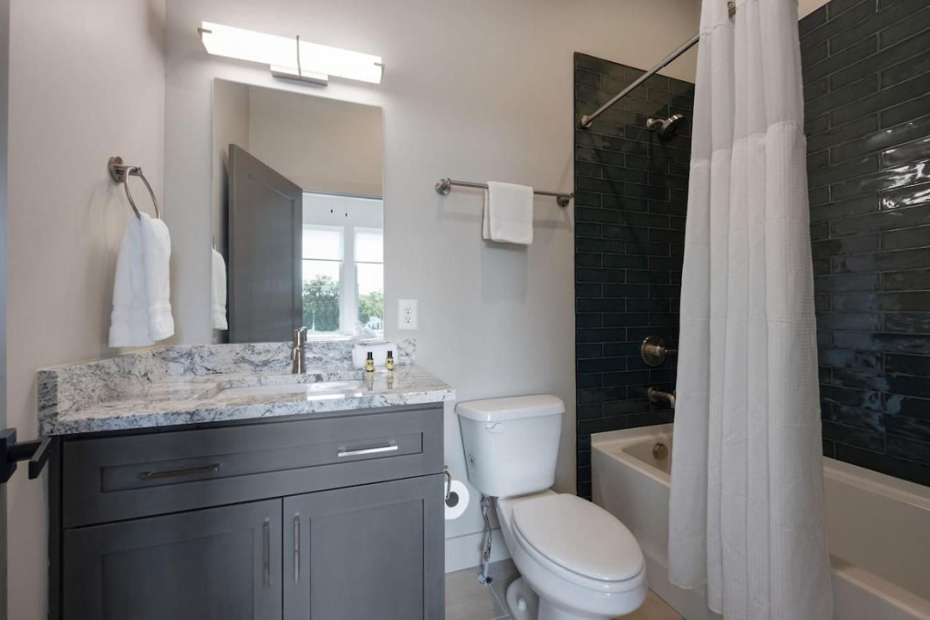 Hey Dolly Denim Dual Townhomes * Nashville