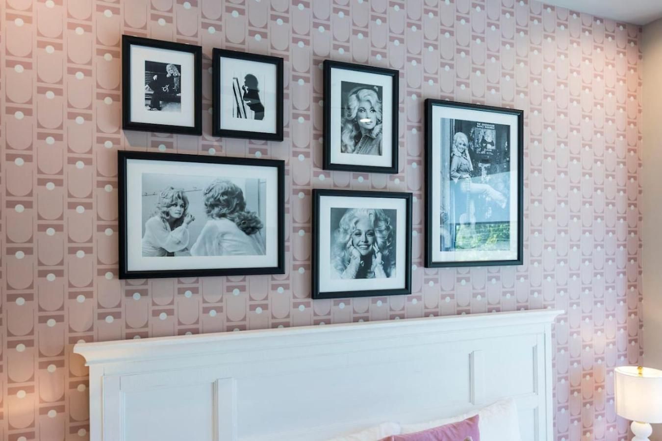 Hey Dolly Denim Dual Townhomes Holiday home *