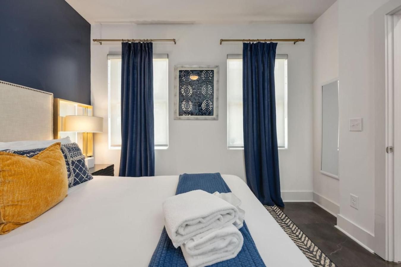 Luxury Double Townhomes With Two Huge Sky Rooftops Holiday home