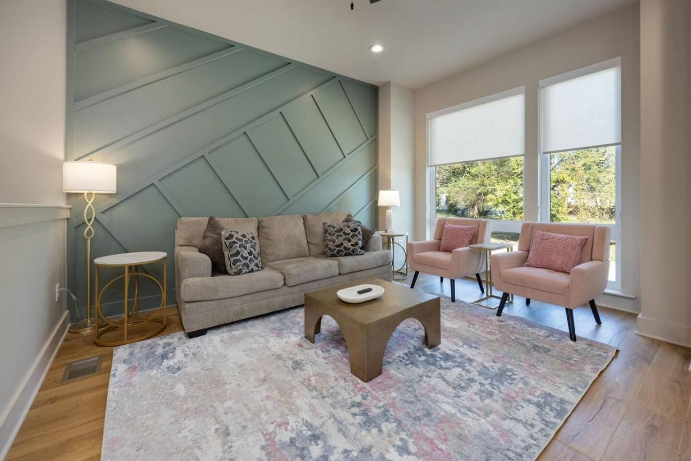 Holiday home Music Abode And Cowgirl Up Dual Townhomes
