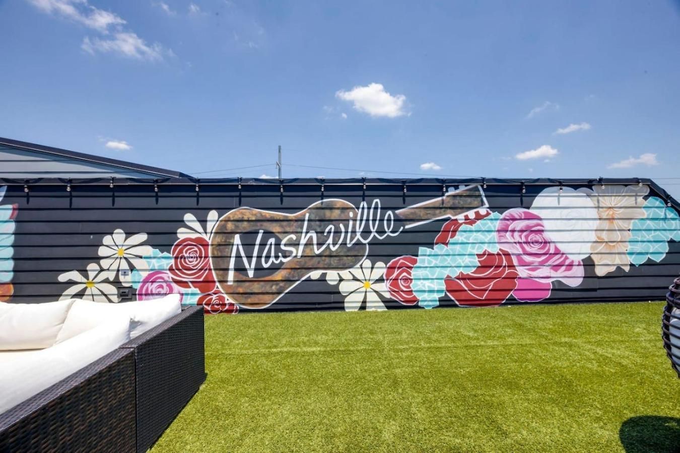 Holiday home Luxury Double Townhomes With Two Huge Sky Rooftops Nashville