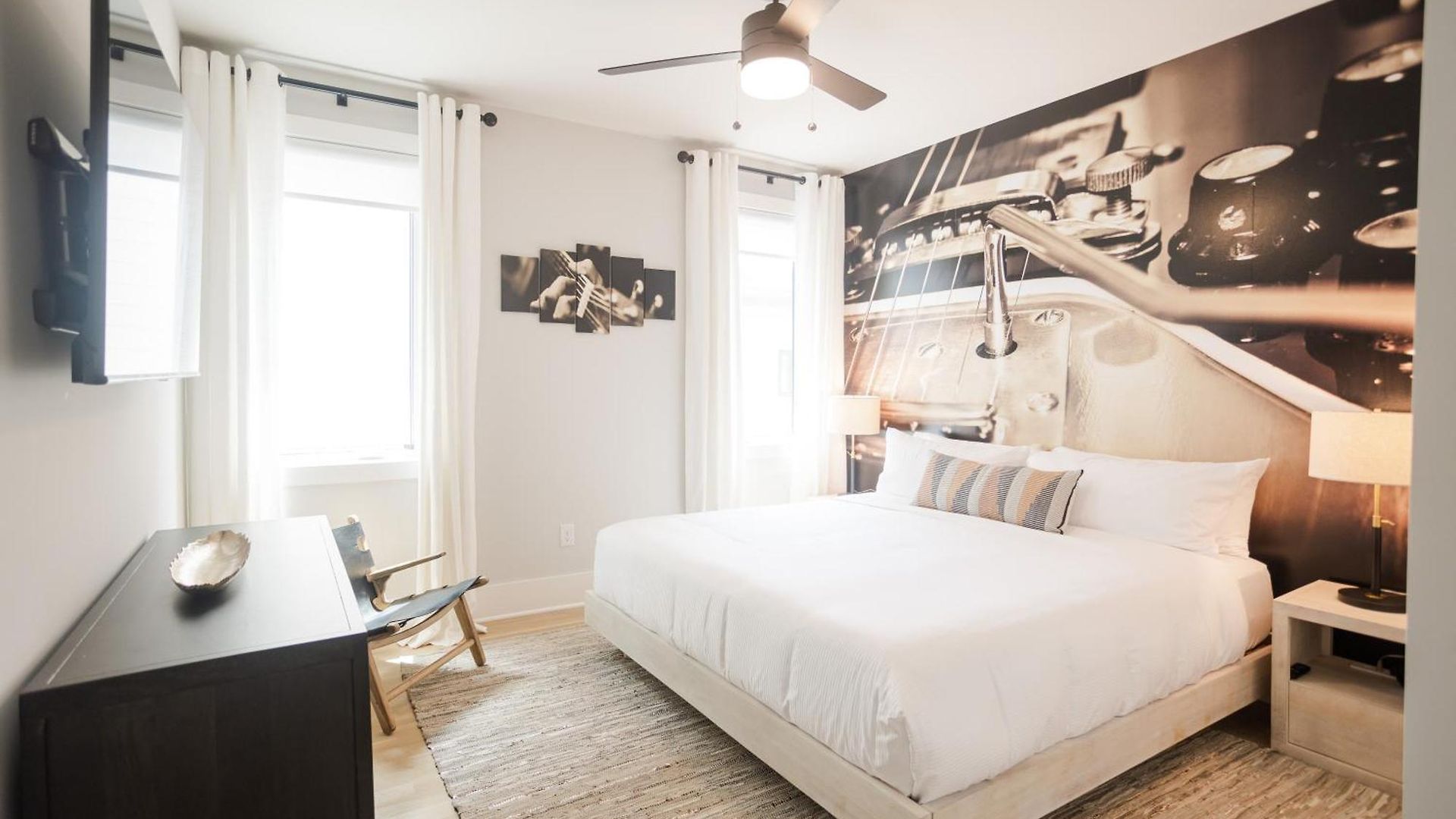 The Savant Nashville