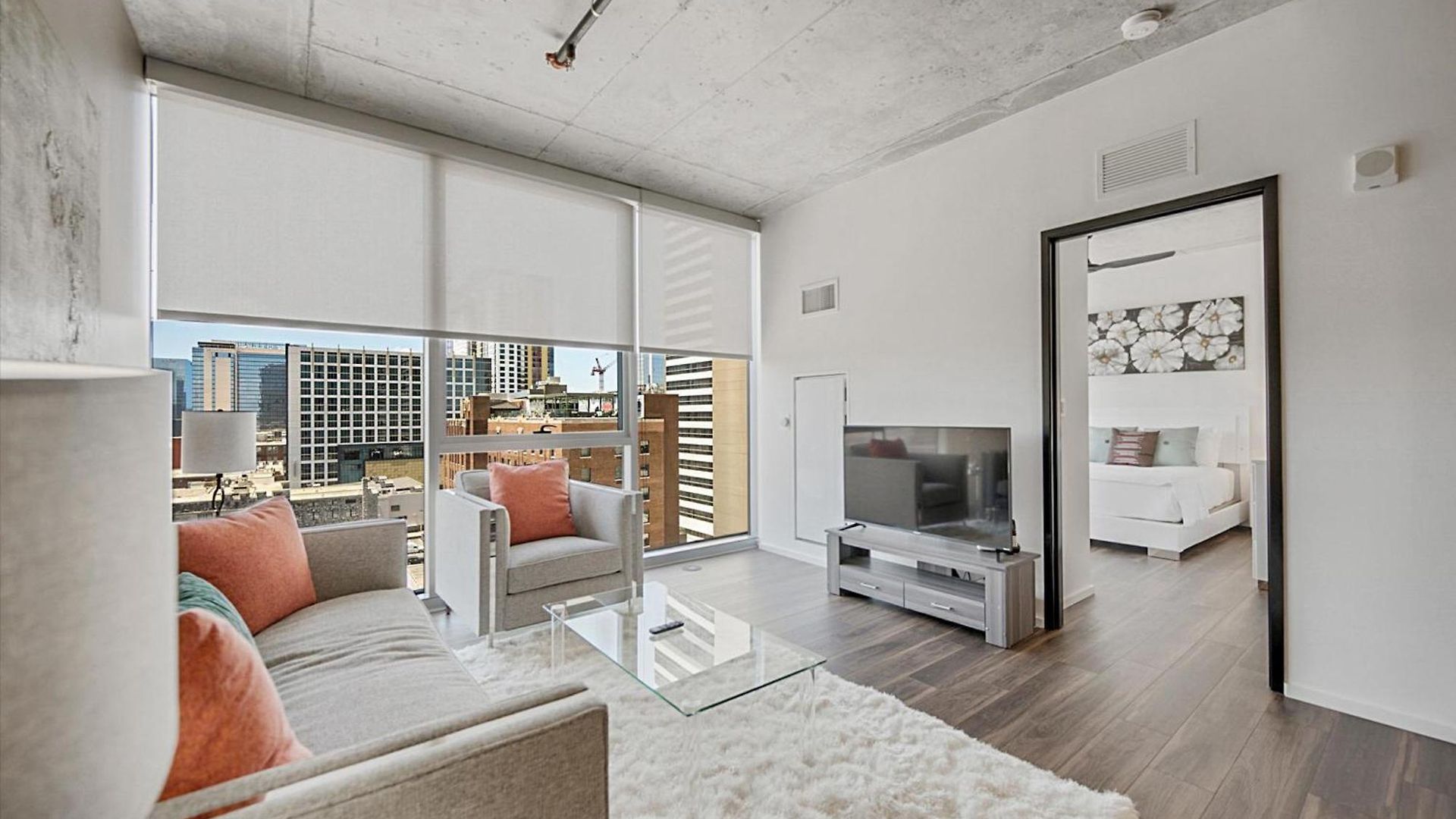 Global Luxury Downtown Apartment Nashville