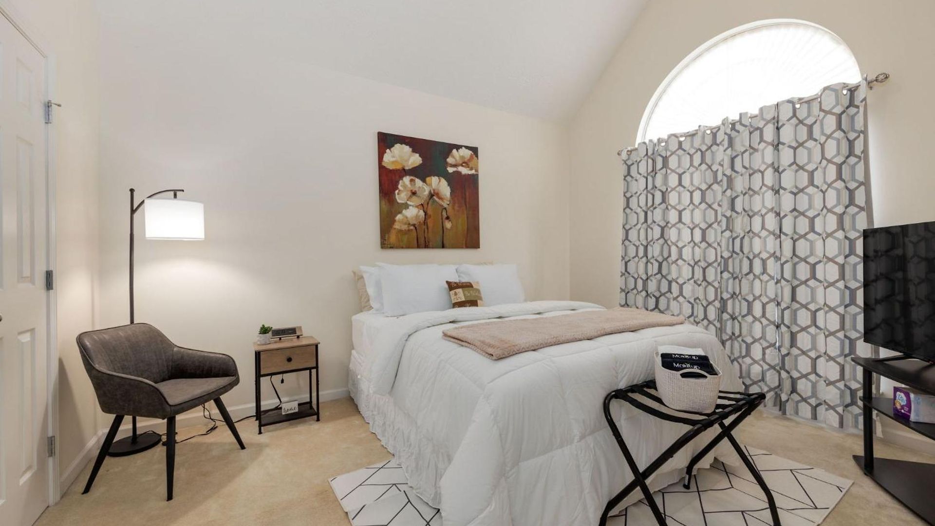 Monthly Property, 30 Days Or More- Send Us A Message For Details! Holiday home Nashville