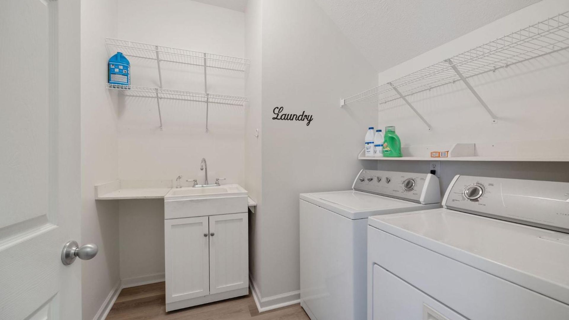 Monthly Property, 30 Days Or More- Send Us A Message For Details! *