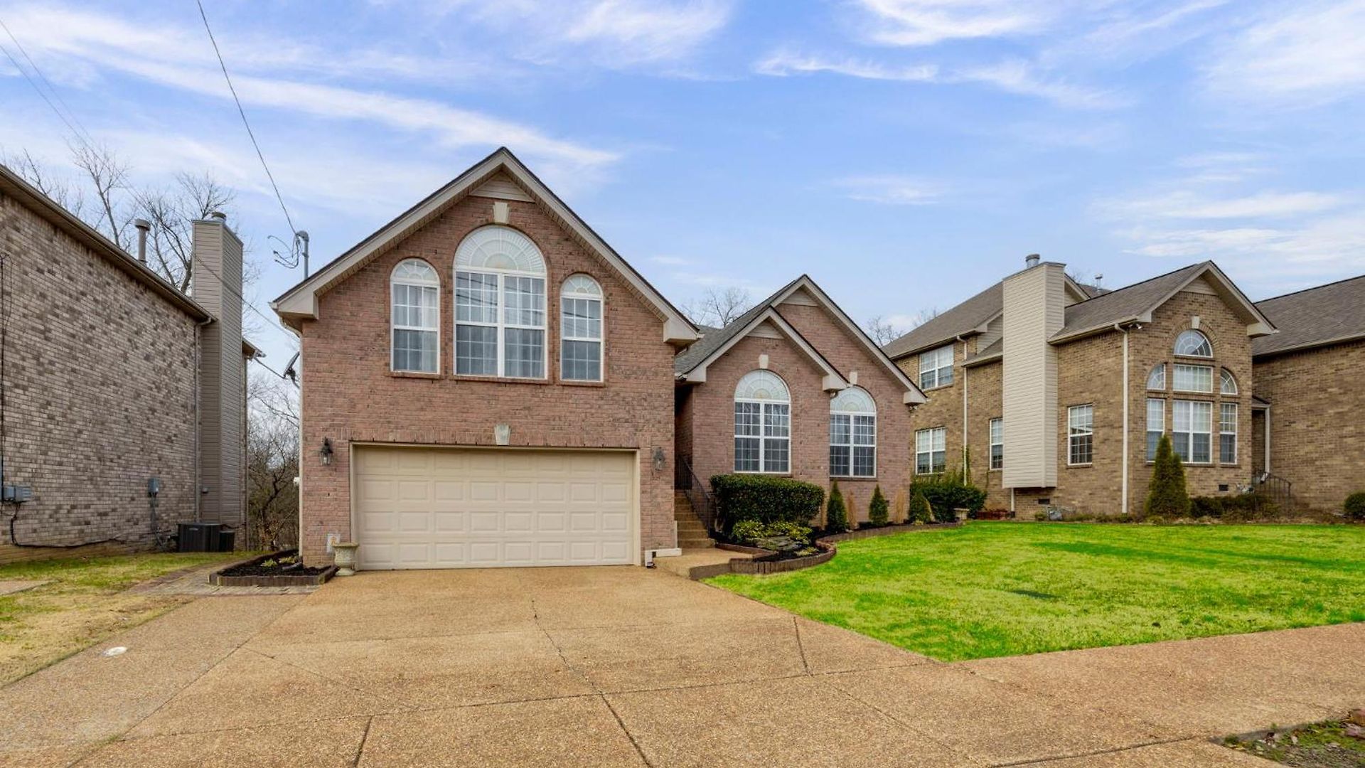 Monthly Property, 30 Days Or More- Send Us A Message For Details! Holiday home Nashville