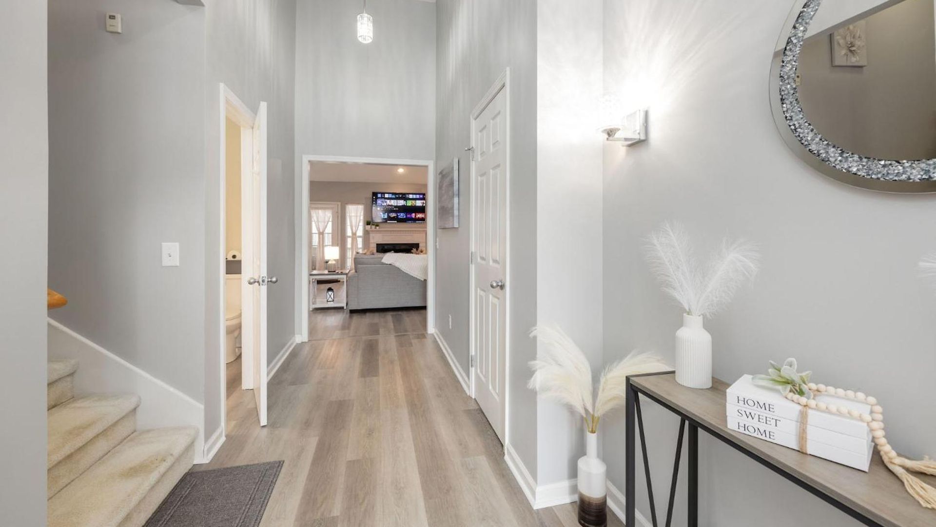 Holiday home Monthly Property, 30 Days Or More- Send Us A Message For Details! Nashville